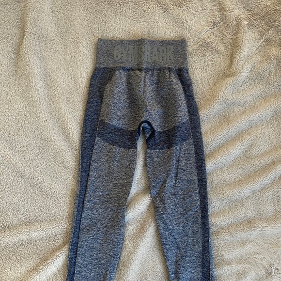 Gymshark Pants - Gymshark leggings, never worn, size small